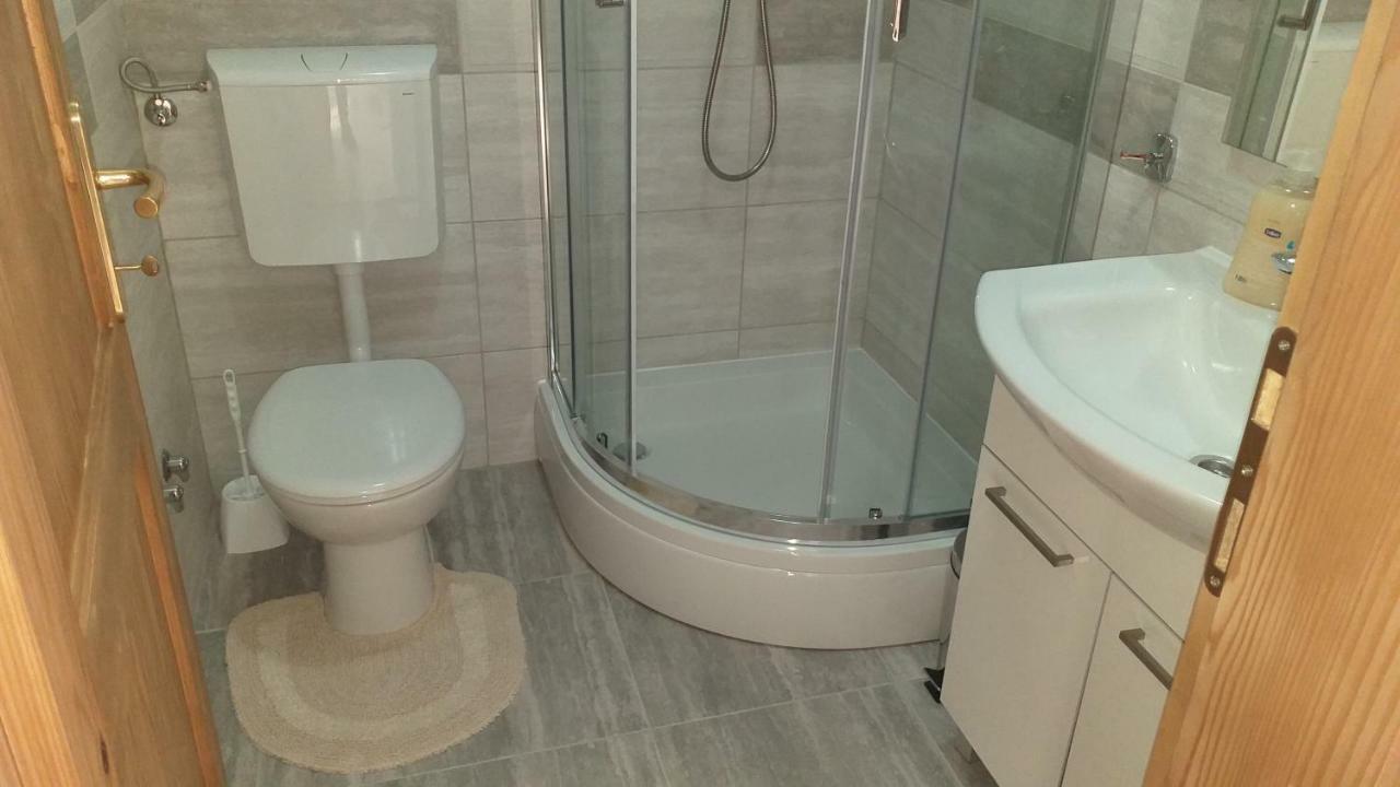 Apartment Zaklopatica Lastovo Bagian luar foto